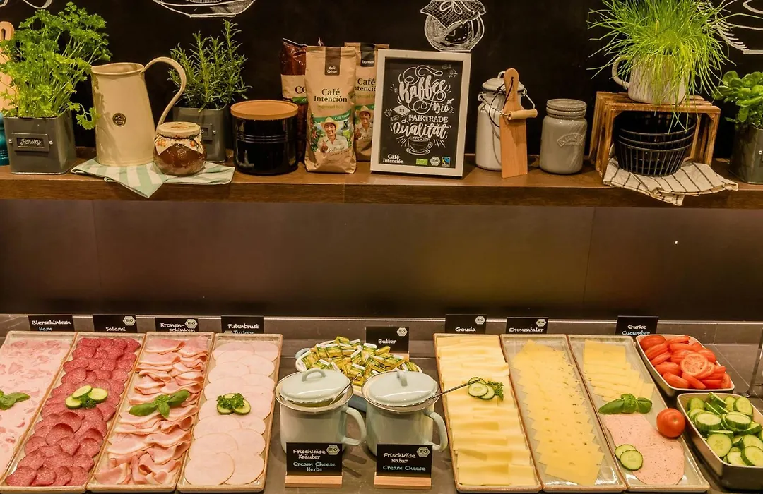 Motel One Prague-Florentinum-1