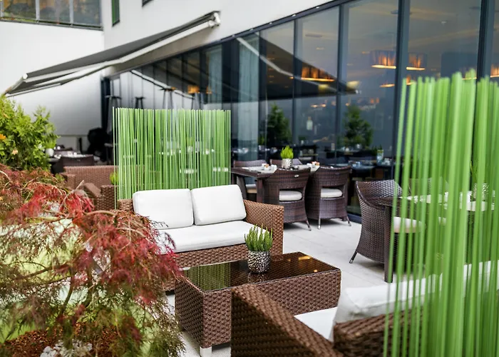 Hotel Occidental Praha Five